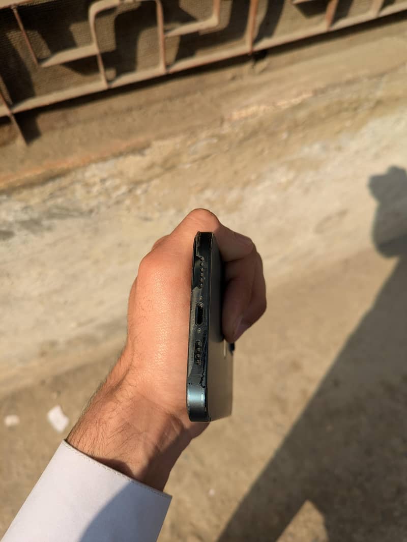 IPhone 12 Pro Max 3