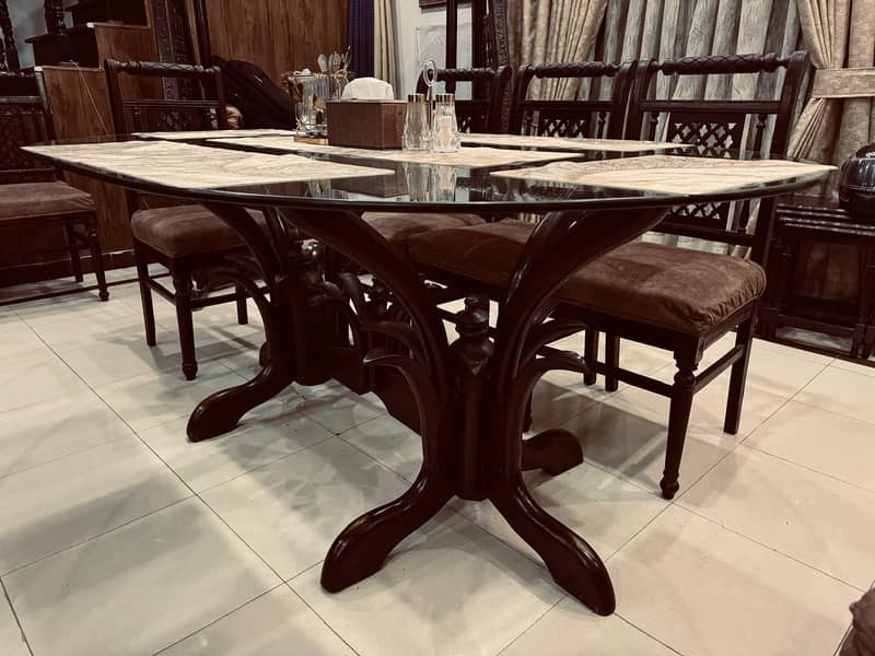 Dinning Table 7