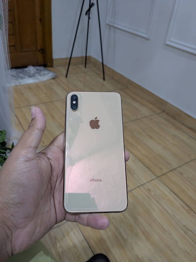 iPhone XS max 0