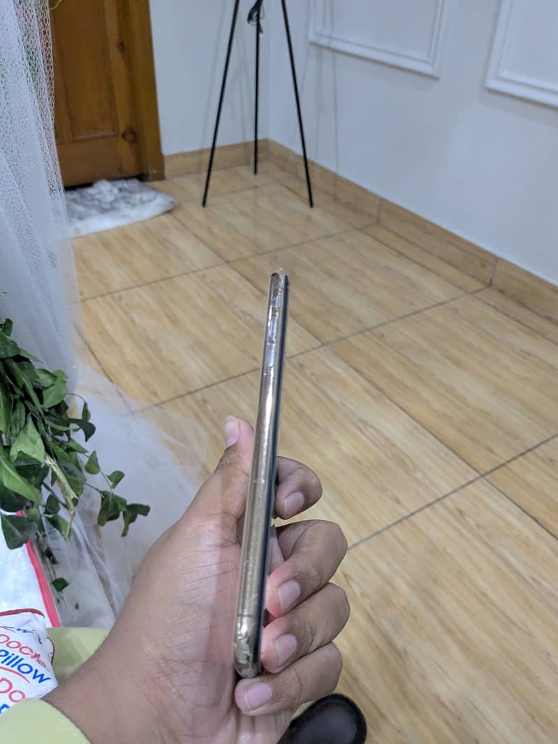 iPhone XS max 2