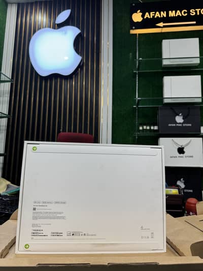Macbook Air 2026 M4 chip 15'inch Box Pack 01 year warranty- Apple