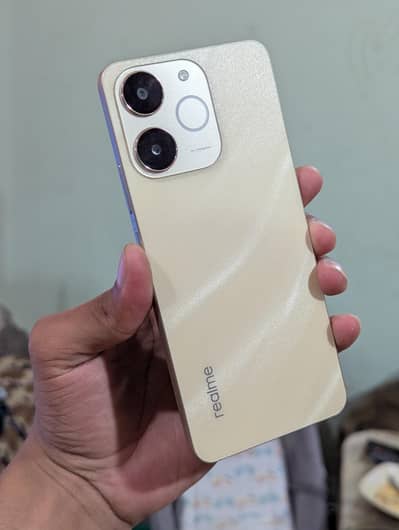 Realme note 70  For Urgent Sale 4+4 / 128 Dual Official PTA