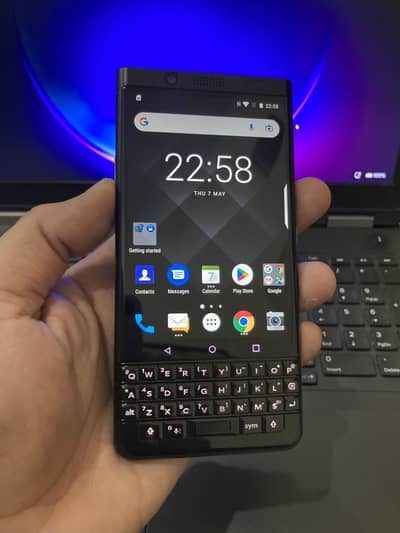 BlackBerry KEYone – 4GB RAM / 64GB Storage