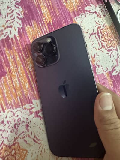 iPhone 14 Pro Max