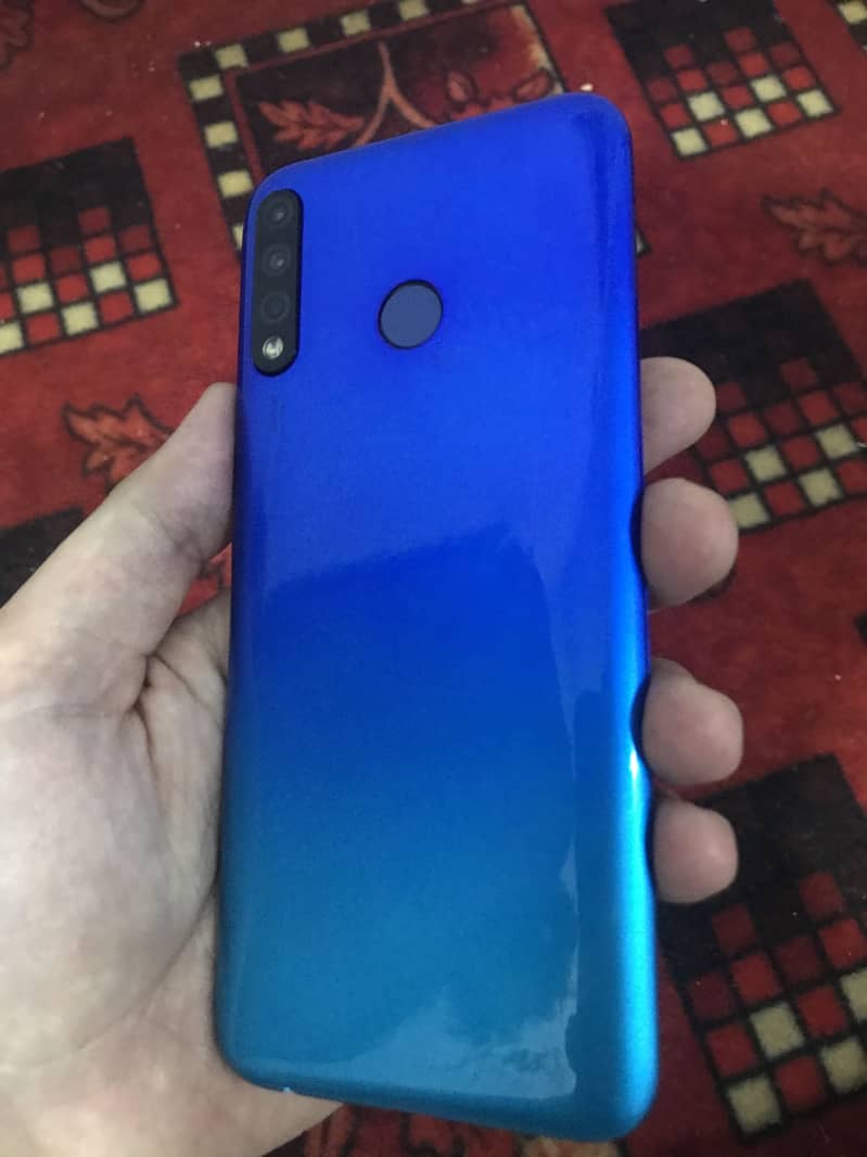 Tecno spark 4 8