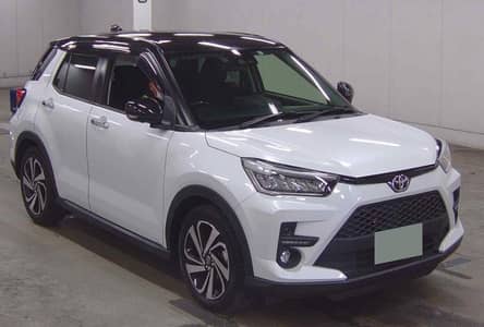 pearll white with Black top Toyota Raize Z
