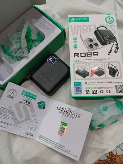 Sovo Power Bank (Robo Series) Wired & Wireless Charge (Condition 10/10