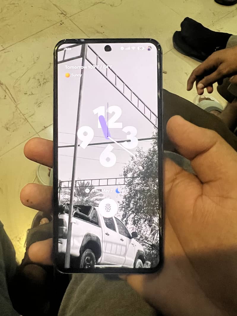 Pixel 8 1