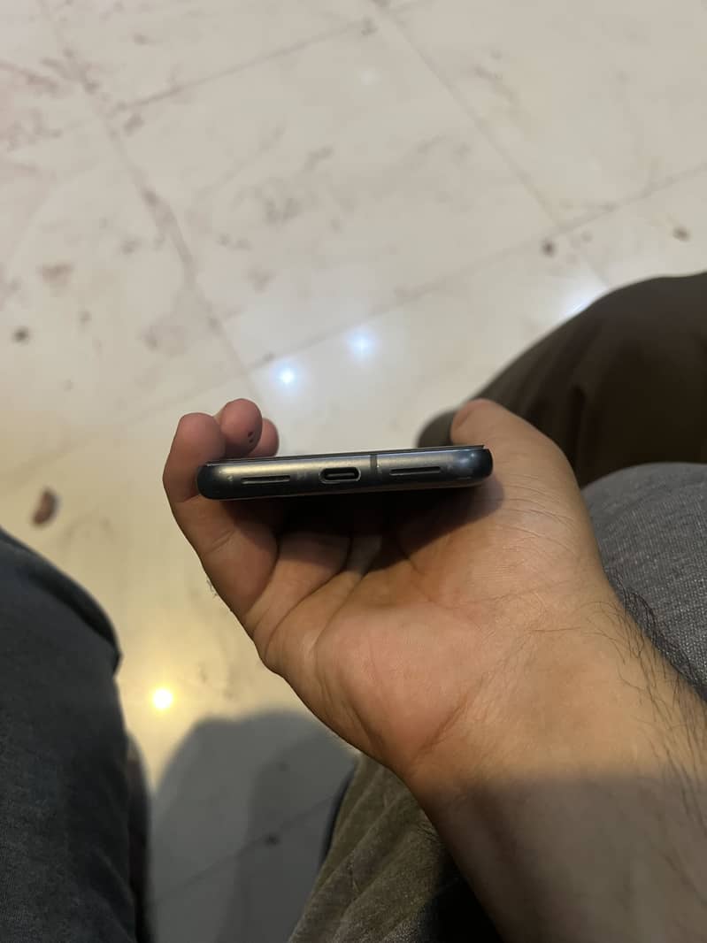 Pixel 8 3