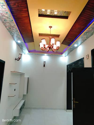 VIP beautiful 5 Marla portion is available for rent in sabzazar Lahore