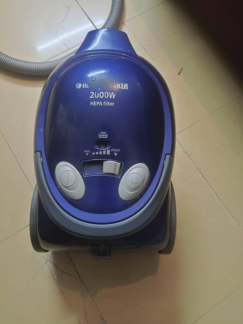 vacuum cleaner 0