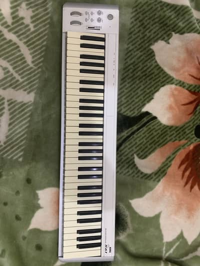 Korg midi 61 key