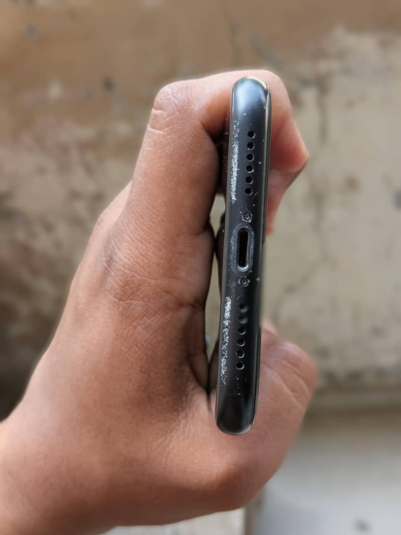 iphone XR 5