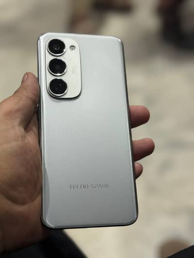 TECNO SPARK 40 PRO