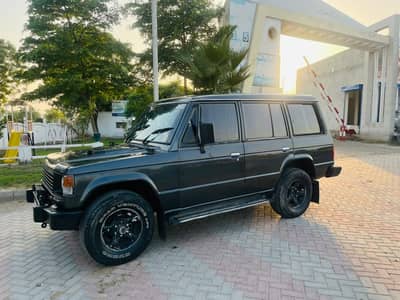 Mitshubishi pajero