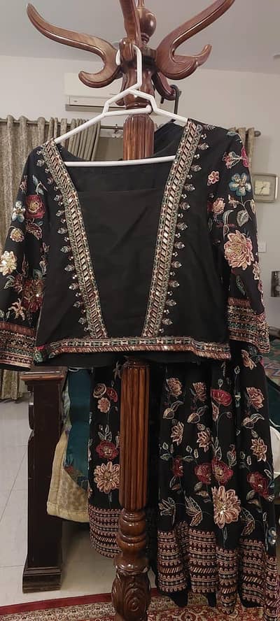 NISHAT BOTIQUE LUXURY LEHNGA