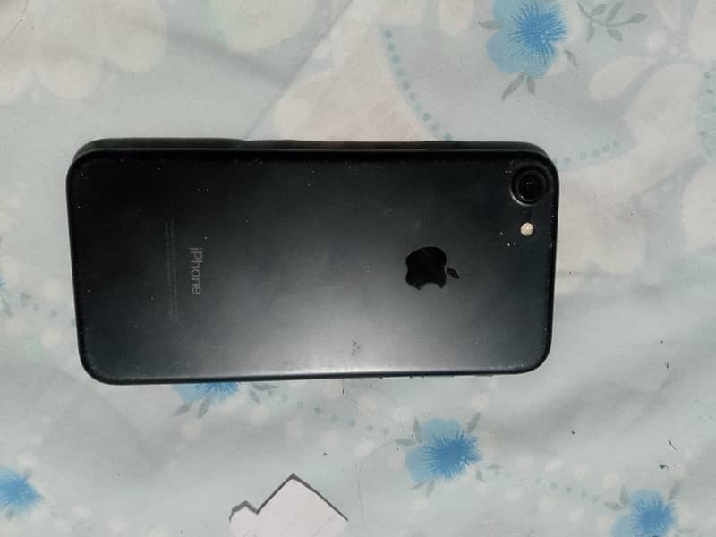 iPhone 0
