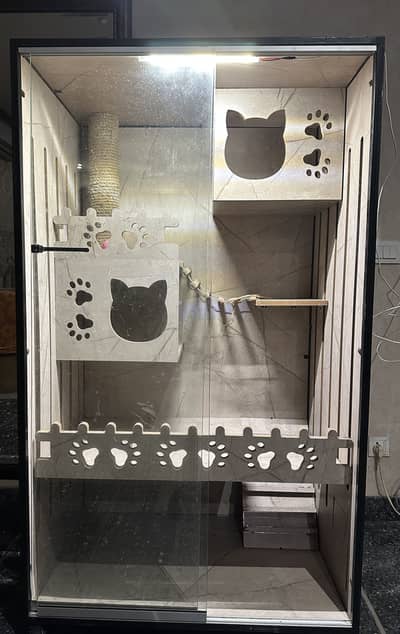 Cat House with LED Lights