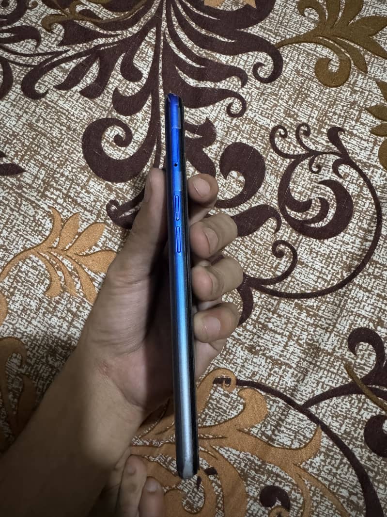 Oppo a54 1