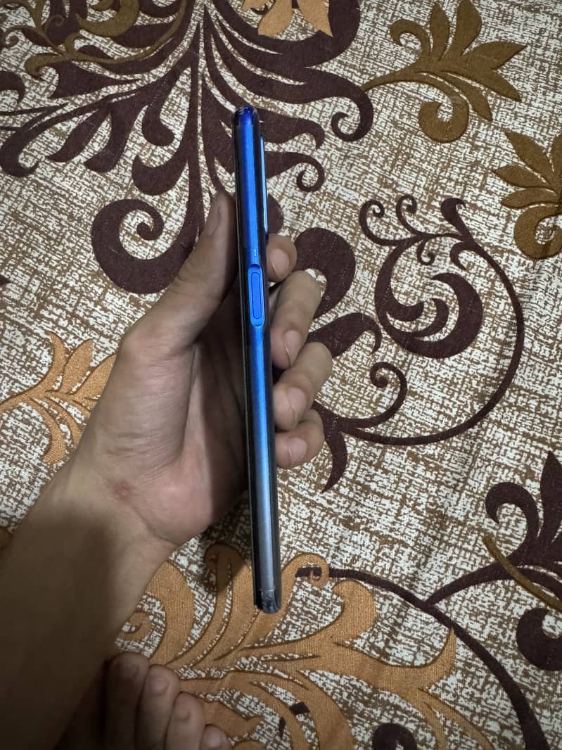Oppo a54 3