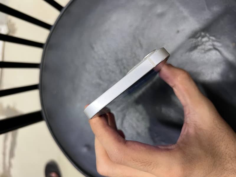 Iphone 13 2