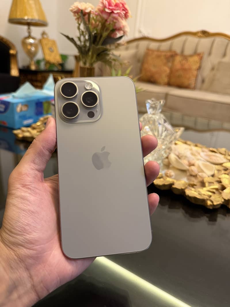 iphone 15 pro max 2