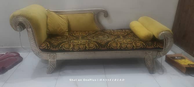deewan for sale