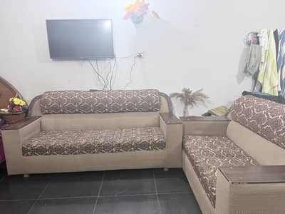 Sofa set 6 seater Good condition