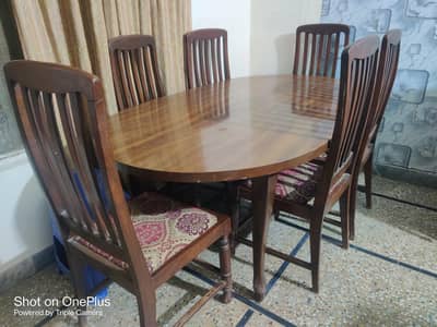 dinig table and chair