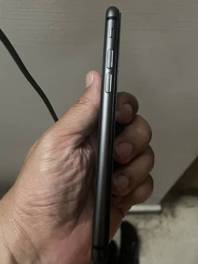 iPhone 8 Excellent Condition