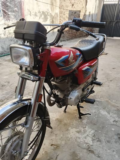 urgent sale 03217094365