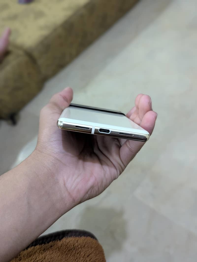 Google pixel 6 pro 4