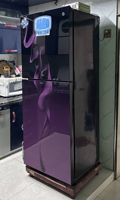 PEL REFRIGERATOR 21950 GLASS DOOR (PRUPLE BLAZE) new condition