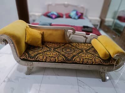 deewan for sale