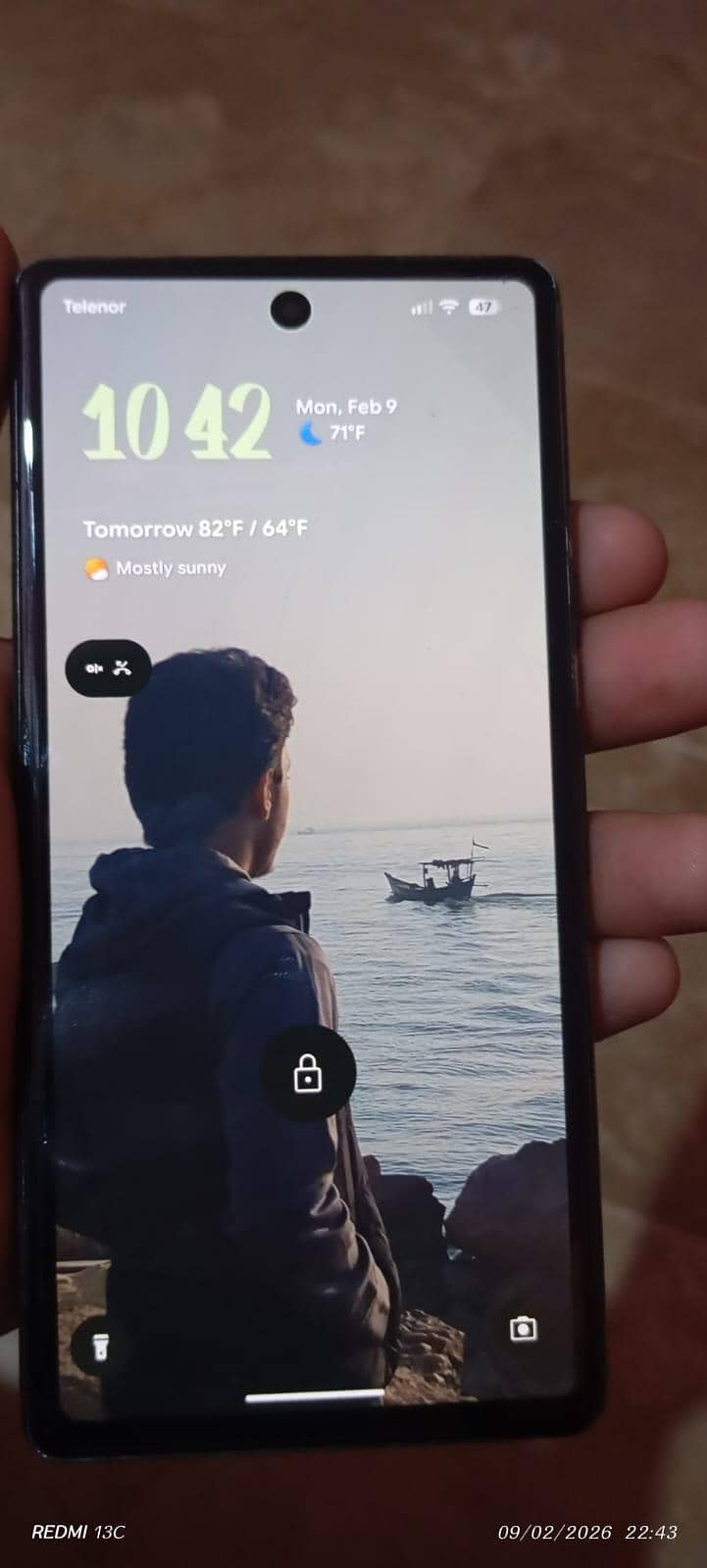 Google Pixel 7A 2