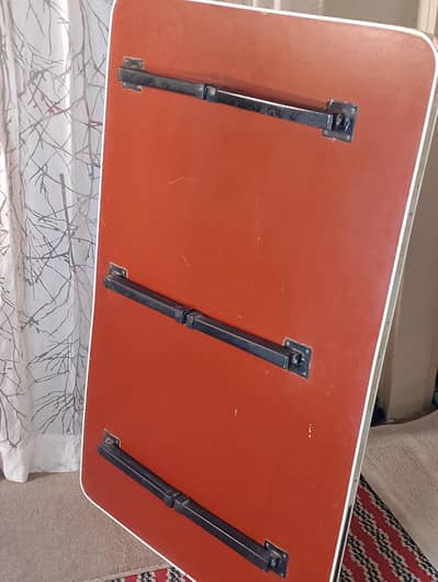 floor table