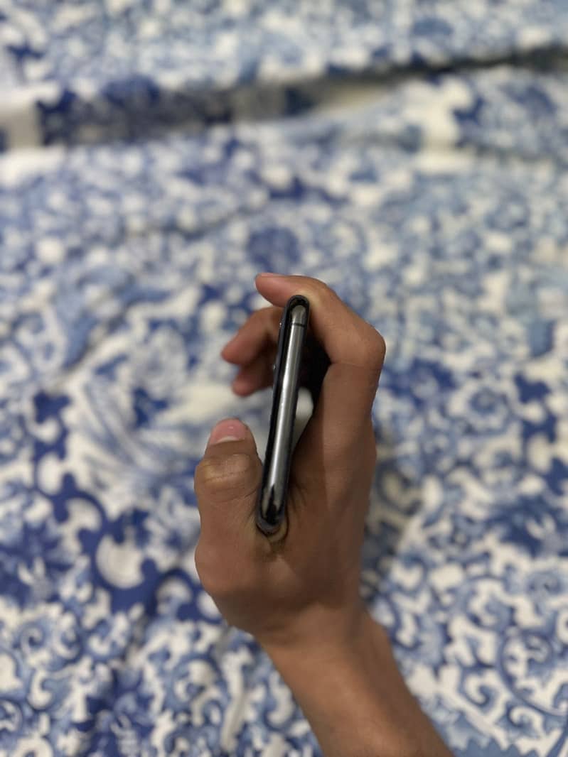 iPhone 11 Pro max 7