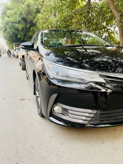 Toyota Corolla Altis CVT 1.8 Cruistronic 2017