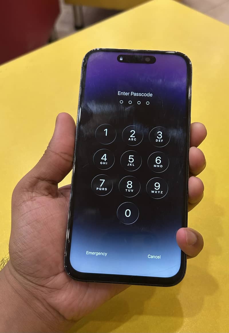 iPhone 14 pro max 2