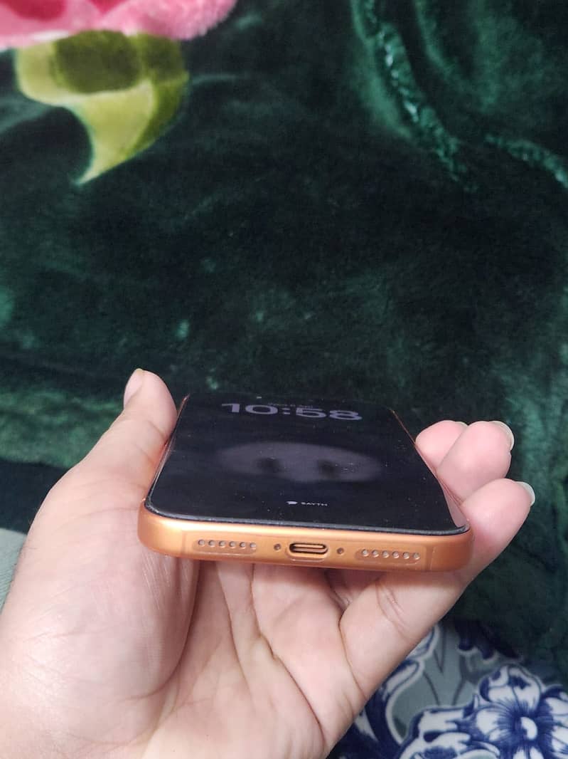 Iphone 17 pro max 1