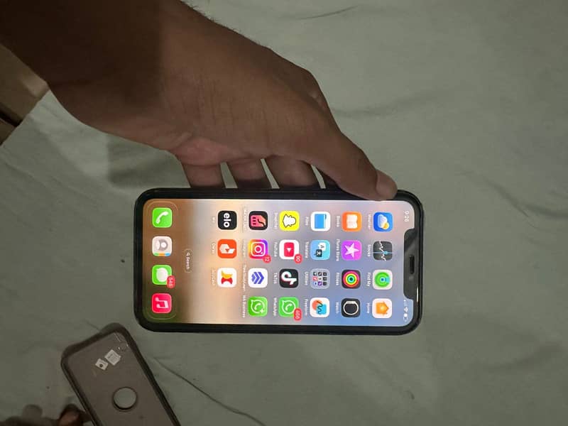 iPhone 11 1