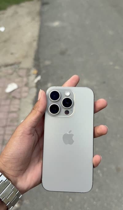 Iphone 15 pro jv / lla 128gb