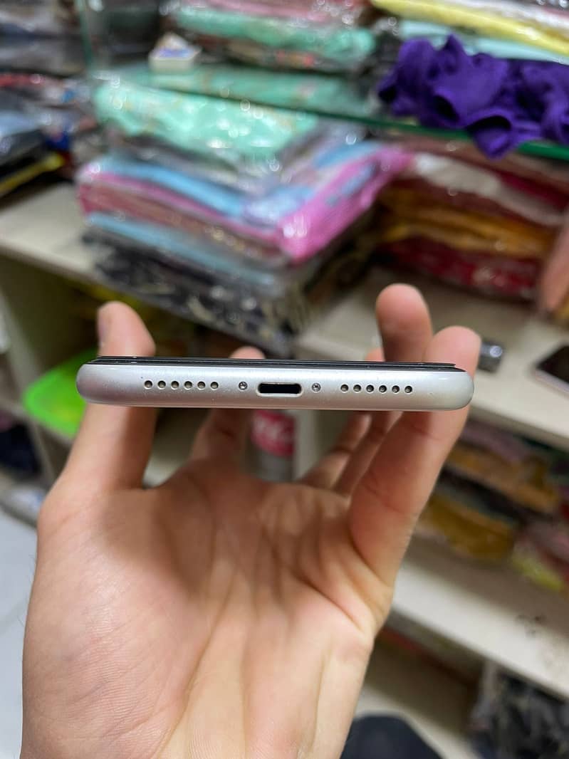 IPhone xr 1