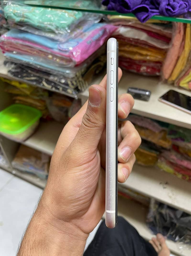 IPhone xr 5
