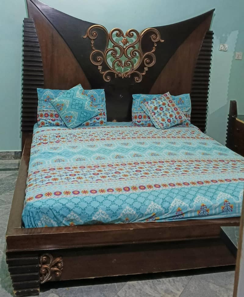 king size bed 3
