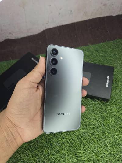 Samsung S24 [Non pta ] Excellent Condition