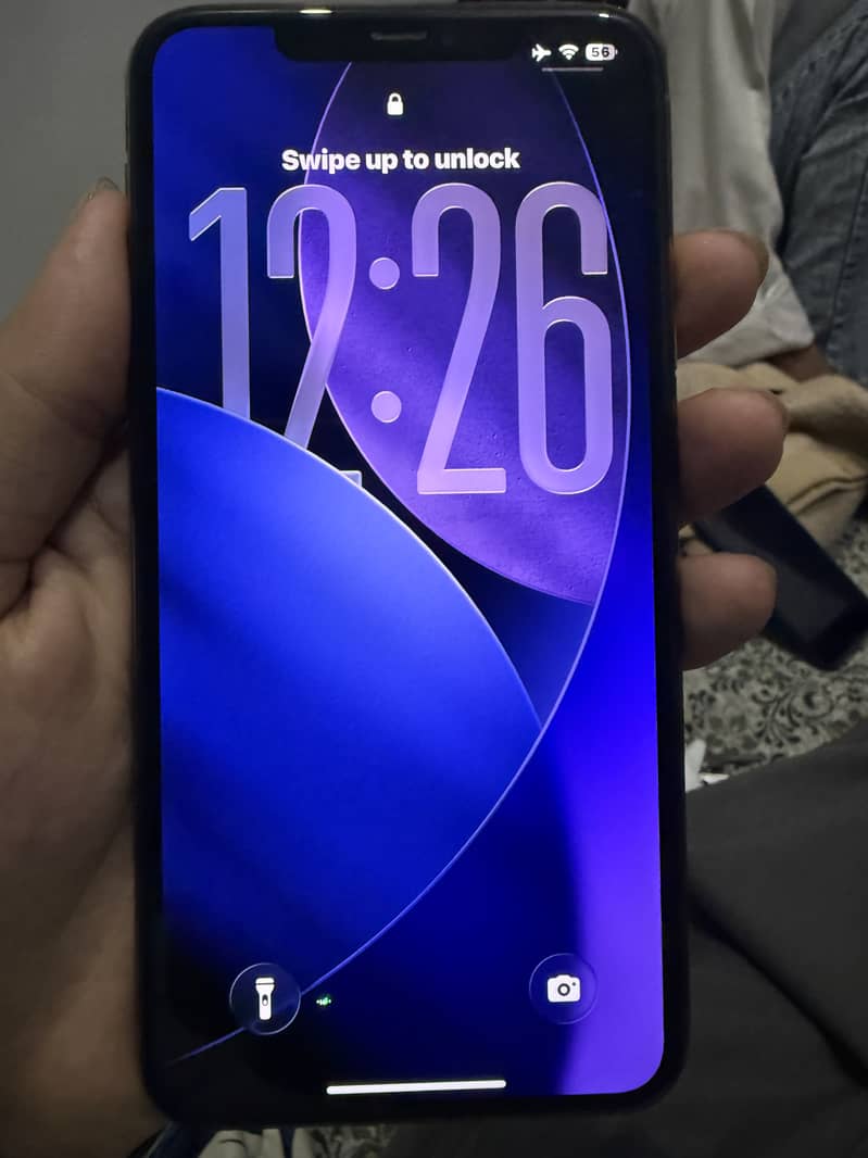 iPhone 11 Pro Max 8