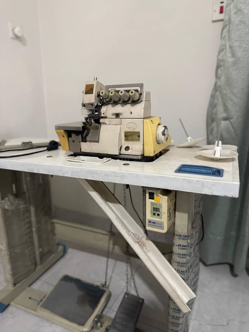 overlook machine perfect condition 6
