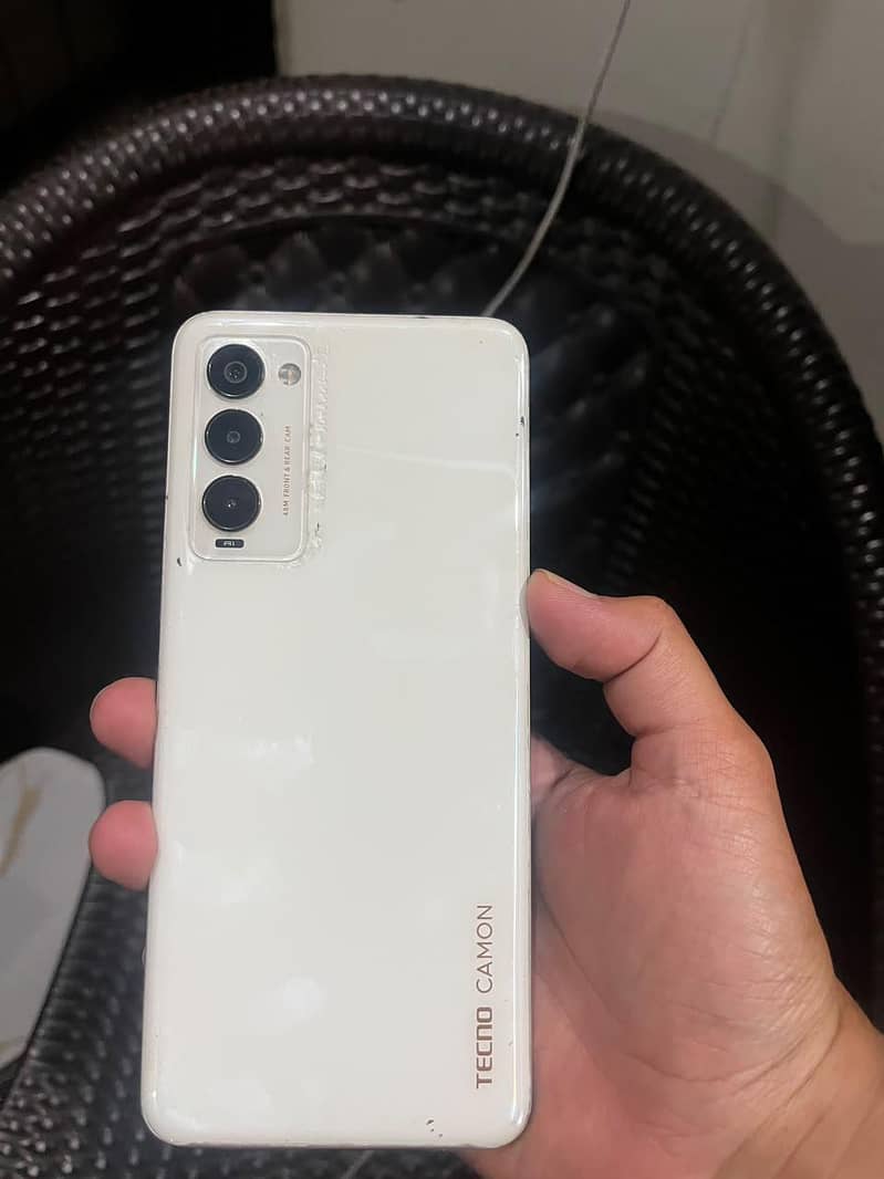 Tecno Camon 18T 0