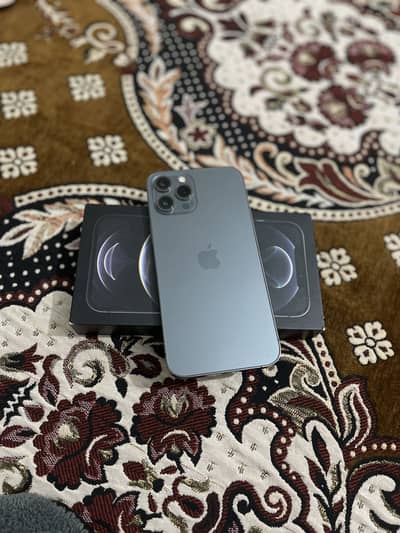 Iphone 12 pro max with box